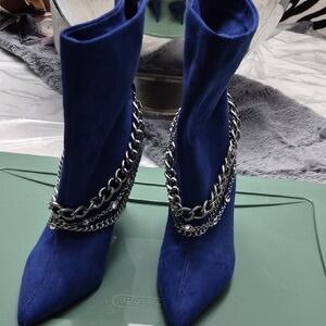 Guess Royal Blue Chain-Accent Pointed Toe Stiletto Booties